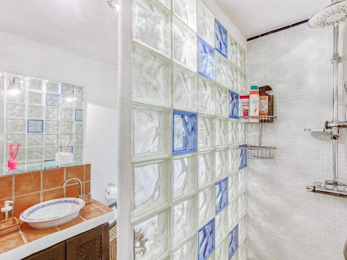 Attractive In With Private Pool *
